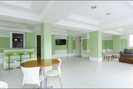 Apartamento à venda com 73m², 3 quartos e 1 vagaÁrea comum - Salão de festas