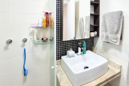 Apartamento à venda com 73m², 3 quartos e 1 vagaBanheiro Social