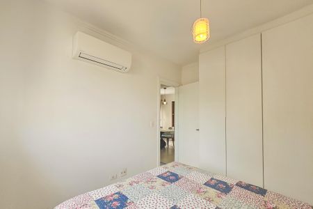 Apartamento para alugar com 86m², 2 quartos e 2 vagas Apartamento para alugar com 86m², 2 quartos e 2 vagasQuarto