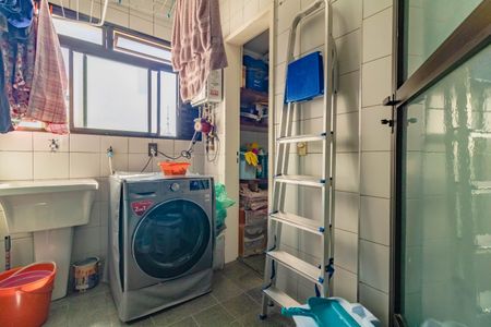 Apartamento à venda com 75m², 3 quartos e 2 vagasÁrea de Serviço