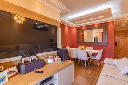 Apartamento à venda com 75m², 3 quartos e 2 vagasSala