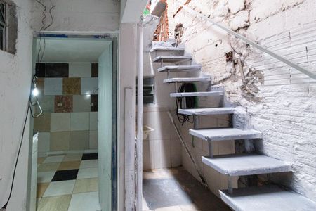 Casa para alugar com 18m², 1 quarto e sem vaga Casa para alugar com 18m², 1 quarto e sem vagaCorredor