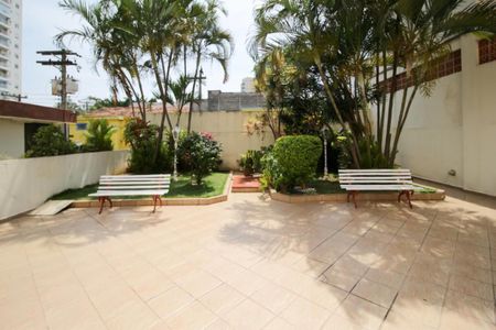 Apartamento à venda com 75m², 2 quartos e 1 vagaÁrea comum