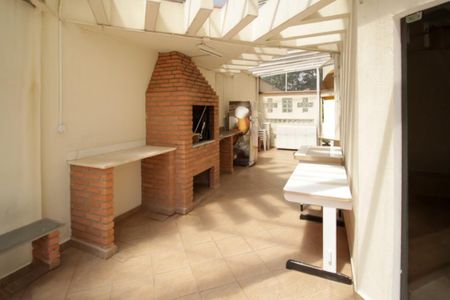 Apartamento à venda com 75m², 2 quartos e 1 vagaÁrea comum - Churrasqueira