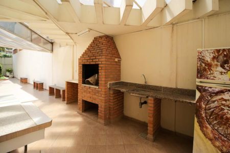 Apartamento à venda com 75m², 2 quartos e 1 vagaÁrea comum - Churrasqueira