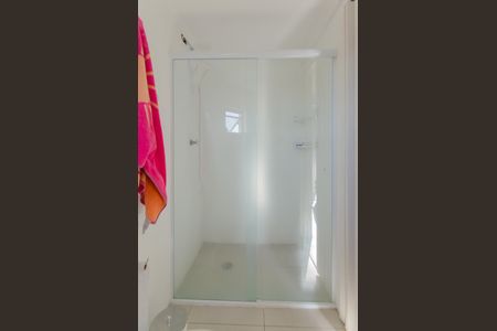 Apartamento à venda com 75m², 2 quartos e 1 vagaBanheiro da Suíte