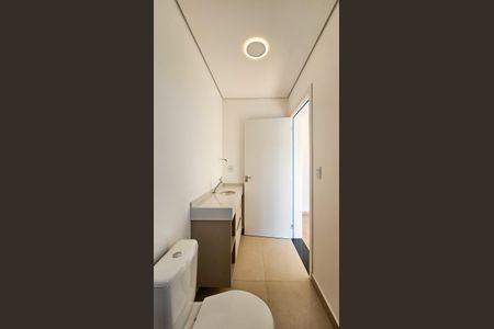 Casa para alugar com 350m², 4 quartos e 4 vagas Casa para alugar com 350m², 4 quartos e 4 vagasBanheiro da Suíte 1