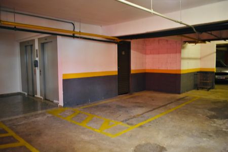 Apartamento à venda com 58m², 2 quartos e 1 vaga Apartamento à venda com 58m², 2 quartos e 1 vagaGaragem