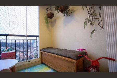 Apartamento à venda com 62m², 2 quartos e 1 vaga Apartamento à venda com 62m², 2 quartos e 1 vagaSacada