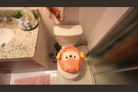 Apartamento à venda com 62m², 2 quartos e 1 vaga Apartamento à venda com 62m², 2 quartos e 1 vagaBanheiro