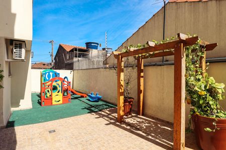 Apartamento para alugar com 75m², 3 quartos e 1 vagaÁrea comum - Playground