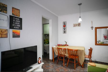 Apartamento para alugar com 48m², 2 quartos e 1 vaga Apartamento para alugar com 48m², 2 quartos e 1 vagaSala