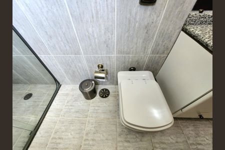 Apartamento à venda com 98m², 3 quartos e 1 vagaBanheiro da Suíte