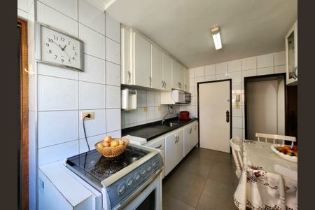 Apartamento à venda com 98m², 3 quartos e 1 vagaCozinha