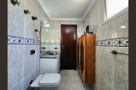 Apartamento à venda com 98m², 3 quartos e 1 vagaBanheiro da Suíte