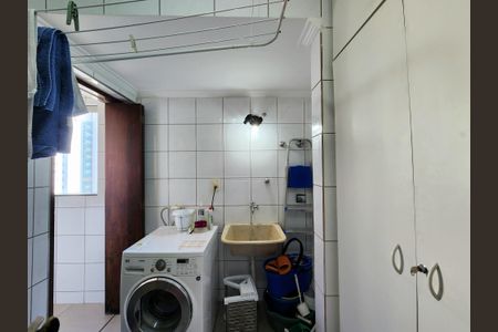 Apartamento à venda com 98m², 3 quartos e 1 vagaÁrea de Serviço