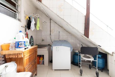 Casa de condomínio à venda com 150m², 2 quartos e 2 vagas Casa de condomínio à venda com 150m², 2 quartos e 2 vagasLavanderia