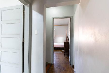 Casa de condomínio à venda com 150m², 2 quartos e 2 vagas Casa de condomínio à venda com 150m², 2 quartos e 2 vagasCorredor