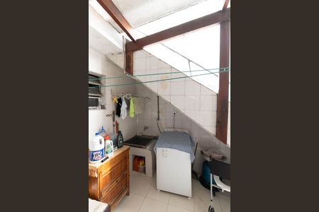 Casa de condomínio à venda com 150m², 2 quartos e 2 vagas Casa de condomínio à venda com 150m², 2 quartos e 2 vagasLavanderia