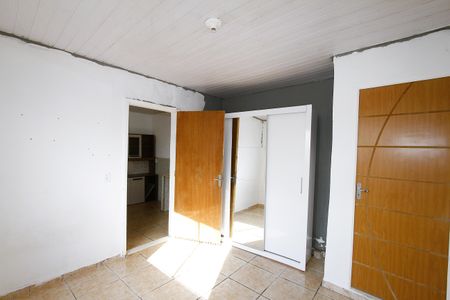 Quarto de kitnet/studio para alugar com 1 quarto, 60m² em Alípio de Melo, Belo Horizonte
