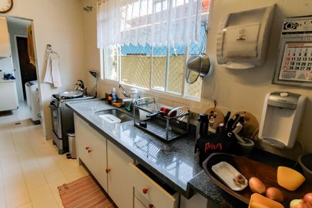 Apartamento à venda com 140m², 3 quartos e 1 vagaCozinha - Armários