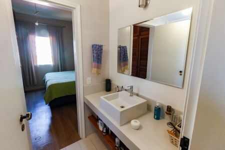 Apartamento à venda com 140m², 3 quartos e 1 vagaBanheiro da Suíte 1