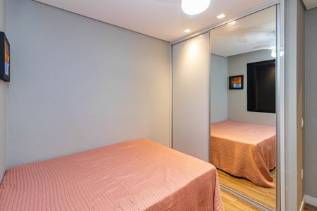 Apartamento à venda com 239m², 4 quartos e 4 vagasQuarto 1