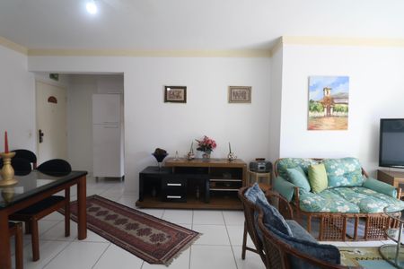 Apartamento para alugar com 75m², 2 quartos e 1 vaga Apartamento para alugar com 75m², 2 quartos e 1 vagaSala