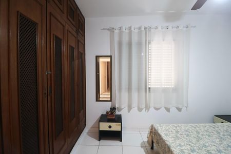 Apartamento para alugar com 75m², 2 quartos e 1 vaga Apartamento para alugar com 75m², 2 quartos e 1 vagaQuarto