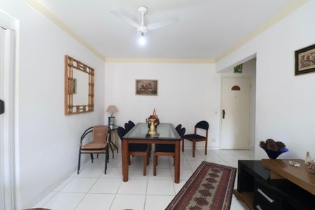 Apartamento para alugar com 75m², 2 quartos e 1 vaga Apartamento para alugar com 75m², 2 quartos e 1 vagaSala