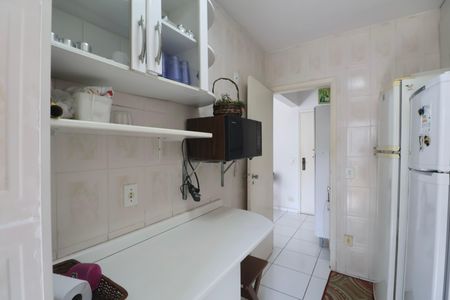 Apartamento para alugar com 75m², 2 quartos e 1 vaga Apartamento para alugar com 75m², 2 quartos e 1 vagaCozinha