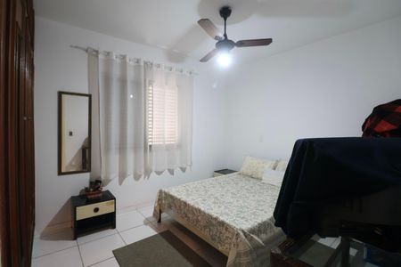 Apartamento para alugar com 75m², 2 quartos e 1 vaga Apartamento para alugar com 75m², 2 quartos e 1 vagaQuarto