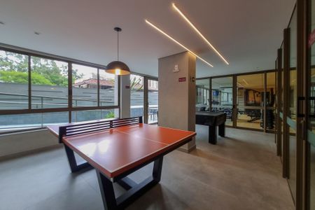 Apartamento à venda com 66m², 2 quartos e 2 vagas Apartamento à venda com 66m², 2 quartos e 2 vagasSala de Jogos