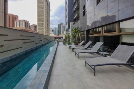 Apartamento à venda com 66m², 2 quartos e 2 vagas Apartamento à venda com 66m², 2 quartos e 2 vagasÁrea comum - Piscina