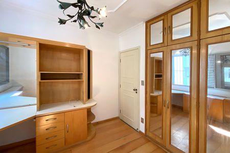 Apartamento à venda com 129m², 4 quartos e 2 vagas Apartamento à venda com 129m², 4 quartos e 2 vagasQuarto 1