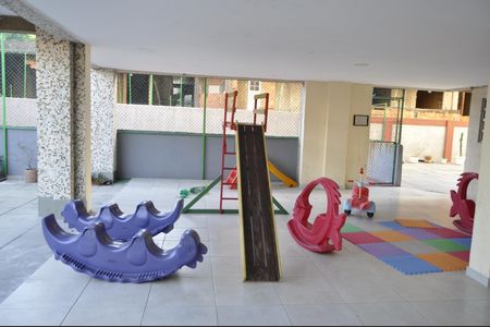 Apartamento à venda com 88m², 2 quartos e 1 vagaÁrea comum