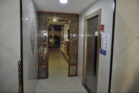 Apartamento à venda com 88m², 2 quartos e 1 vagaÁrea comum