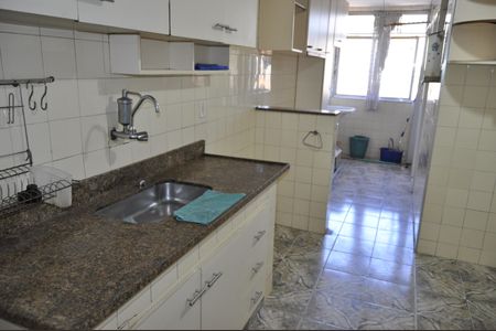 Apartamento à venda com 88m², 2 quartos e 1 vagaCozinha