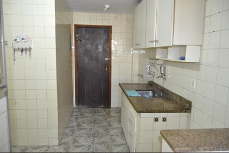 Apartamento à venda com 88m², 2 quartos e 1 vagaCozinha