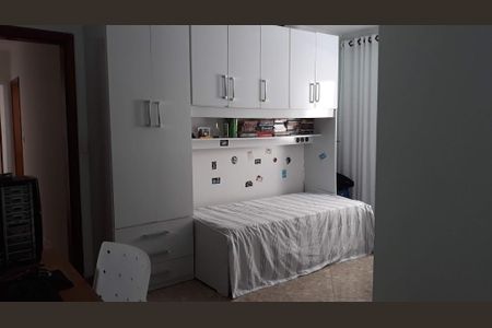 Casa à venda com 3 quartos, 267m² em Vila Tibiriçá, Santo André