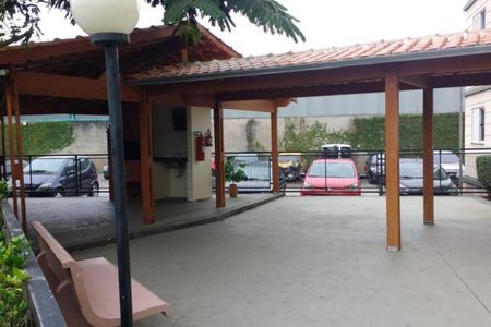 Apartamento à venda com 2 quartos, 49m² em Vila Lutécia, Santo André