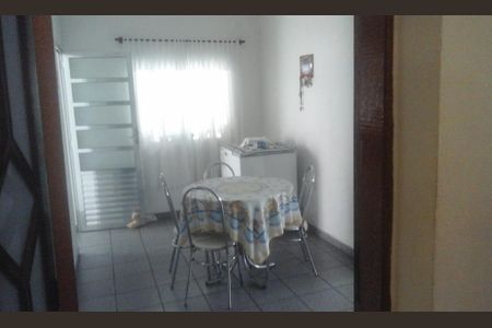 Casa à venda com 4 quartos, 244m² em Vila Tibiriçá, Santo André