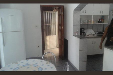 Casa à venda com 4 quartos, 244m² em Vila Tibiriçá, Santo André