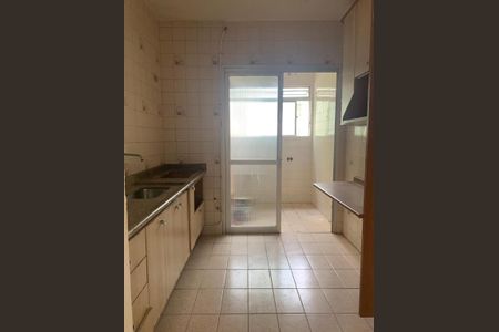 Apartamento à venda com 2 quartos, 50m² em Vila Lutécia, Santo André