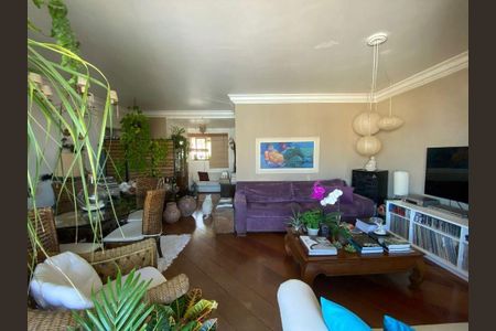 Apartamento à venda com 3 quartos, 145m² em Pinheirinho, Santo André