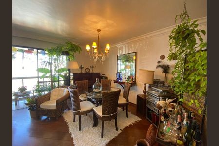 Apartamento à venda com 3 quartos, 145m² em Pinheirinho, Santo André