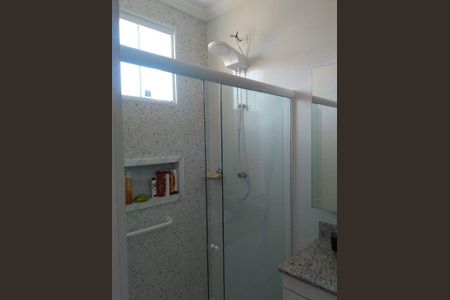 Casa à venda com 3 quartos, 215m² em Vila Vitória, Santo André