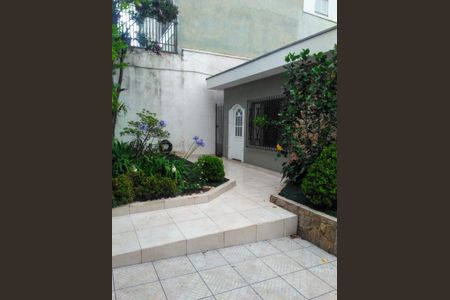 Casa à venda com 3 quartos, 215m² em Vila Vitória, Santo André