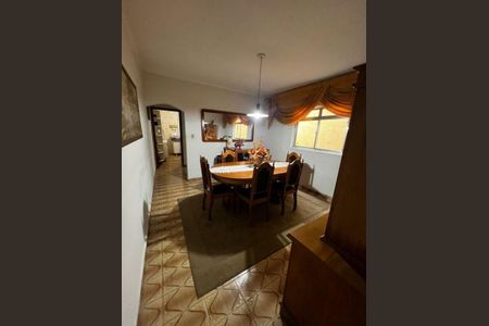 Casa à venda com 2 quartos, 179m² em Nova Gerti, São Caetano do Sul