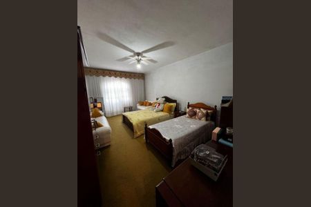 Casa à venda com 2 quartos, 179m² em Nova Gerti, São Caetano do Sul